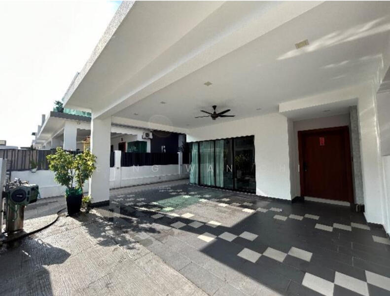3-storey Terraced House for Sale in Puchong (Selangor) - Yeong Wan Chi - PropertyGuru.com.my
