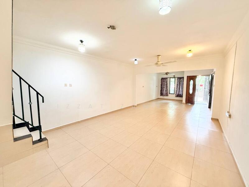 For Sale - Seksyen 17