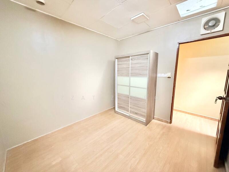 For Sale - Seksyen 17