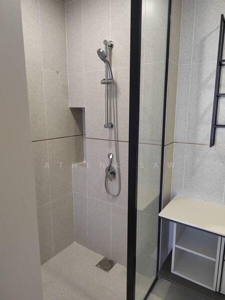 Service Residence for Rent at Millerz Square Serviced Residence - Athena Saw - Bathroom - PropertyGuru.com.my