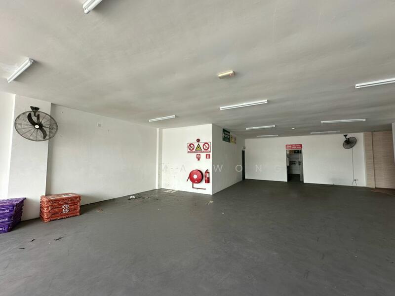 Shop for Sale in Permas Jaya (Johor Bahru) - Gemma Wong - Interior - PropertyGuru.com.my