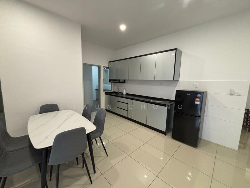 Platinum OUG Residence untuk Untuk Disewa - RM 2,300 /bulan, Mac 2026 - Kitchen - PropertyGuru.com.my