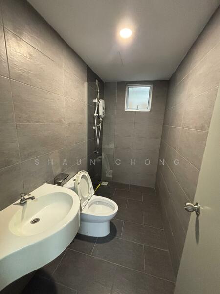 Platinum OUG Residence untuk Untuk Disewa - RM 2,300 /bulan, Mac 2026 - Bathroom - PropertyGuru.com.my