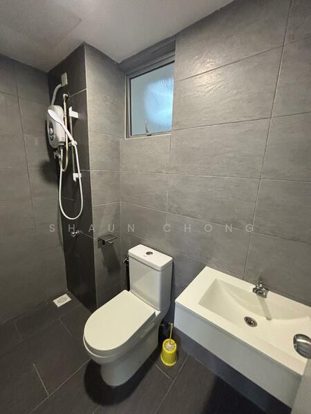 Platinum OUG Residence untuk Untuk Disewa - RM 2,300 /bulan, Mac 2026 - Bathroom - PropertyGuru.com.my