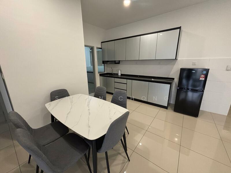 Platinum OUG Residence untuk Untuk Disewa - RM 2,300 /bulan, Mac 2026 - Kitchen - PropertyGuru.com.my