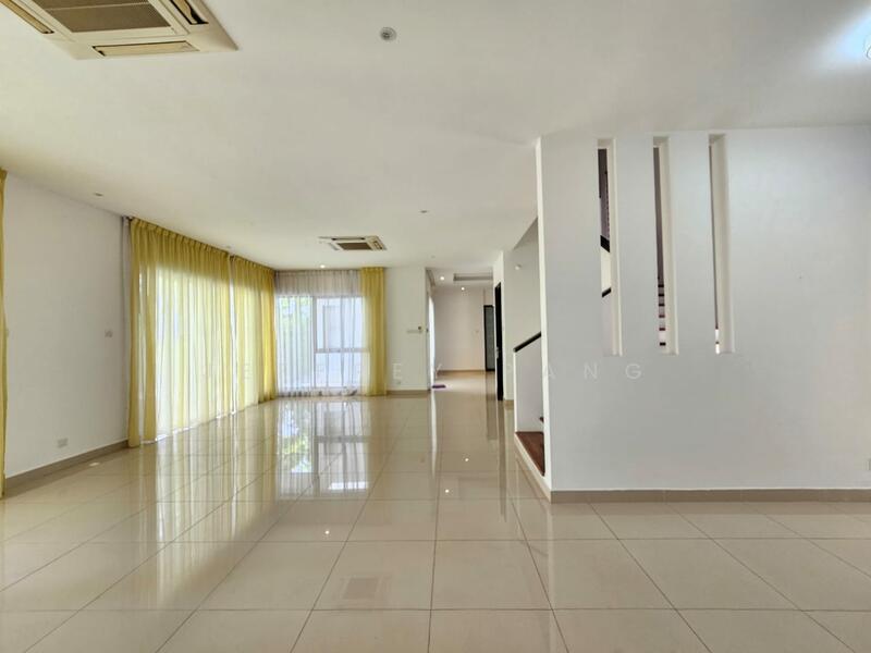 Bungalow for Sale in Kajang (Selangor) - Jeffrey Pang - Living Room - PropertyGuru.com.my