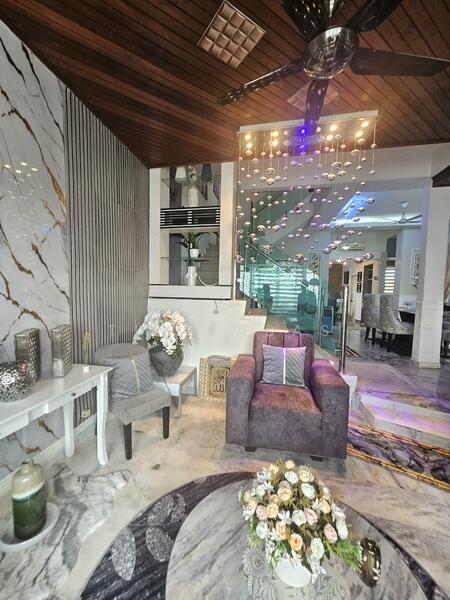 Semi-Detached House for Sale in Taman Pj Perdana (Paroi) - Tina Abas - Living Room - PropertyGuru.com.my