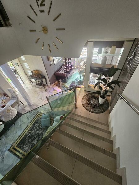 Semi-Detached House for Sale in Taman Pj Perdana (Paroi) - Tina Abas - Living Room - PropertyGuru.com.my