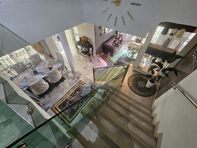 Semi-Detached House for Sale in Taman Pj Perdana (Paroi) - Tina Abas - Living Room - PropertyGuru.com.my
