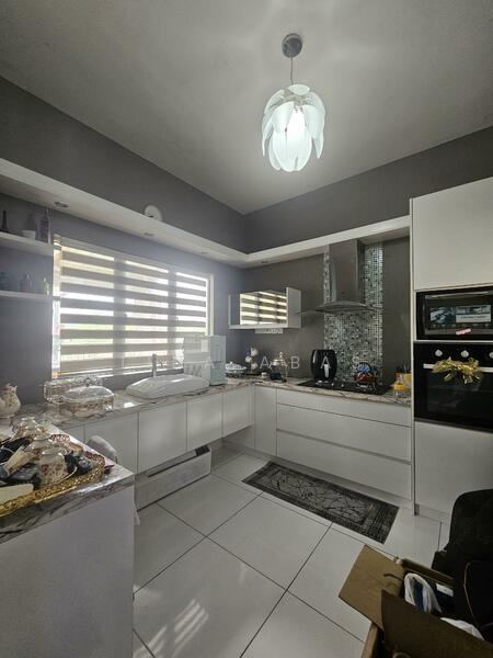 Semi-Detached House for Sale in Taman Pj Perdana (Paroi) - Tina Abas - Kitchen - PropertyGuru.com.my