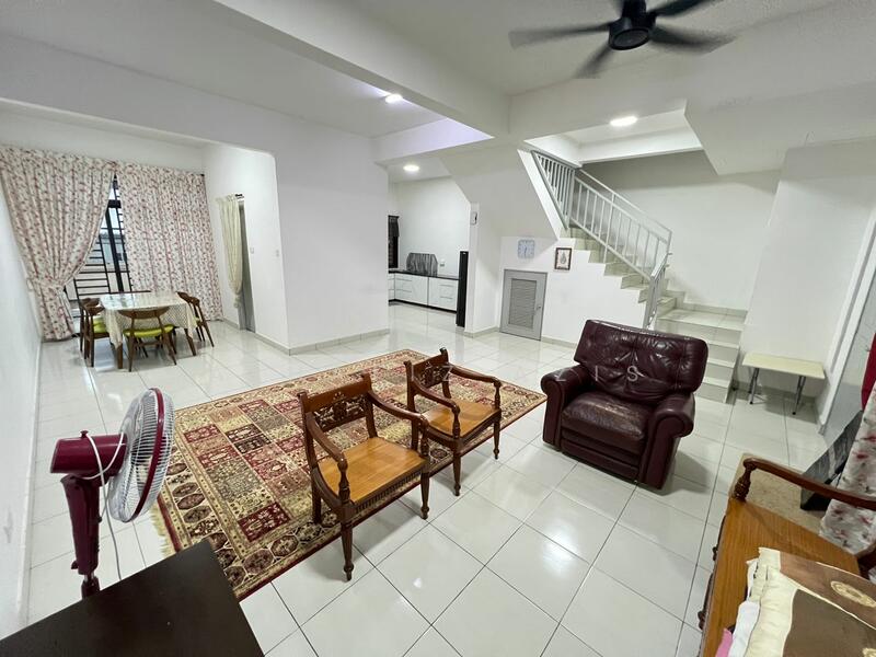 2-storey Terraced House for Sale in Johor Bahru (Johor) - ALHAFIZ AZIS - Living Room - PropertyGuru.com.my
