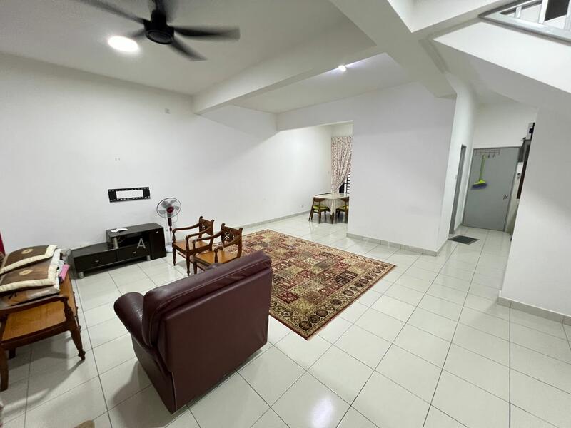 2-storey Terraced House for Sale in Johor Bahru (Johor) - ALHAFIZ AZIS - Living Room - PropertyGuru.com.my