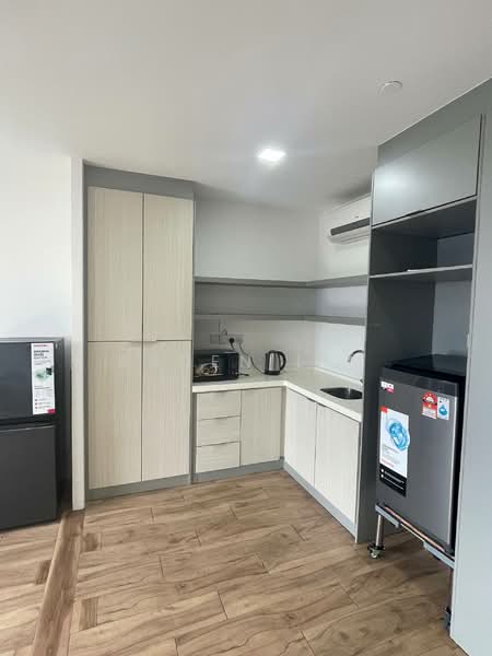 Service Residence for Rent at Sky Park - Aaden Lim - Kitchen - PropertyGuru.com.my