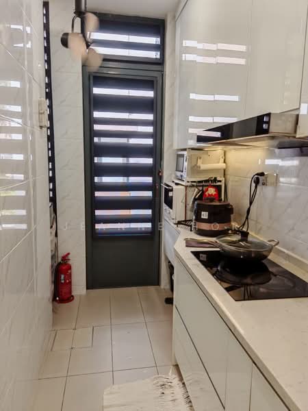 Terraced House for Sale in 16 Sierra (Puchong) - Jeanne Hor - Kitchen - PropertyGuru.com.my