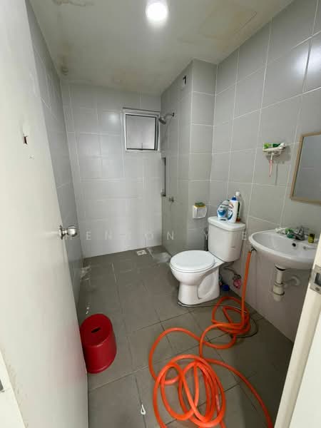 Pangsapuri untuk Disewa di Karisma @ Eco Majestic - Henson Yee - Bathroom - PropertyGuru.com.my