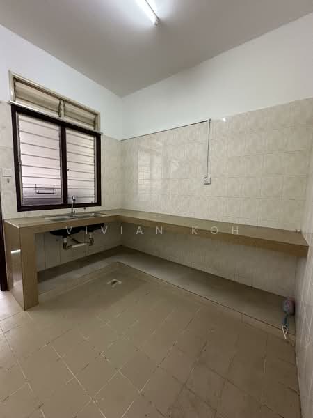 Terraced House for Rent in Bandar Botanic (Klang) - Vivian Koh - Kitchen - PropertyGuru.com.my
