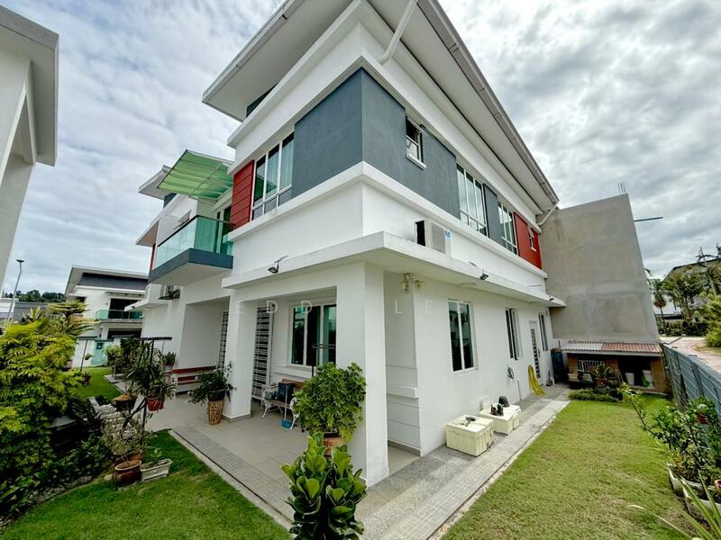 Semi-Detached House for Sale in Kajang (Selangor) - Eddy Lee - Exterior - PropertyGuru.com.my