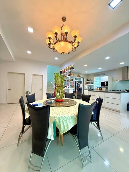 Semi-Detached House for Sale in Kajang (Selangor) - Eddy Lee - Dining Room - PropertyGuru.com.my