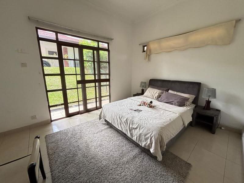 Bungalow House for Rent in Putrajaya (Putrajaya) - Fadzli Realtor - Bedroom - PropertyGuru.com.my