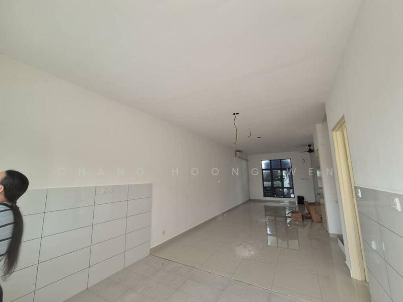 Semi-Detached House for Rent in Taman Puncak Saujana (Kajang) - Chang Hoong Wen - Living Room - PropertyGuru.com.my