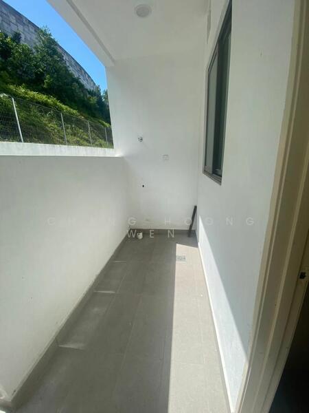 Semi-Detached House for Rent in Taman Puncak Saujana (Kajang) - Chang Hoong Wen - Balcony - PropertyGuru.com.my