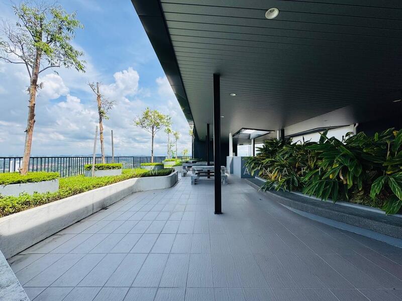 Service Residence for Sale at SkyLake Residence - Mohamad Hanafi - Exterior - PropertyGuru.com.my