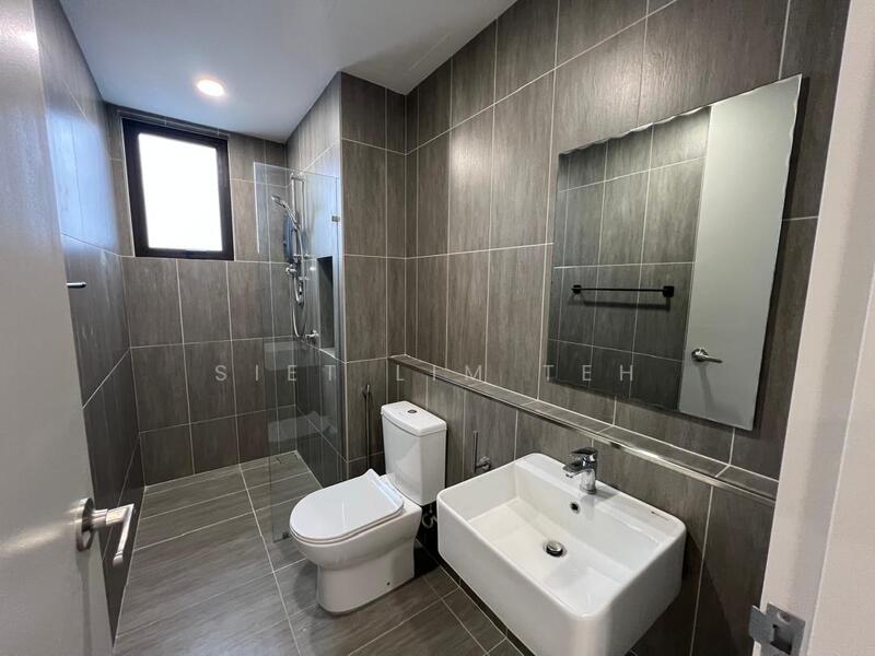 Service Residence for Rent at The Pulse Residence - Siet Lim Teh - Bathroom - PropertyGuru.com.my
