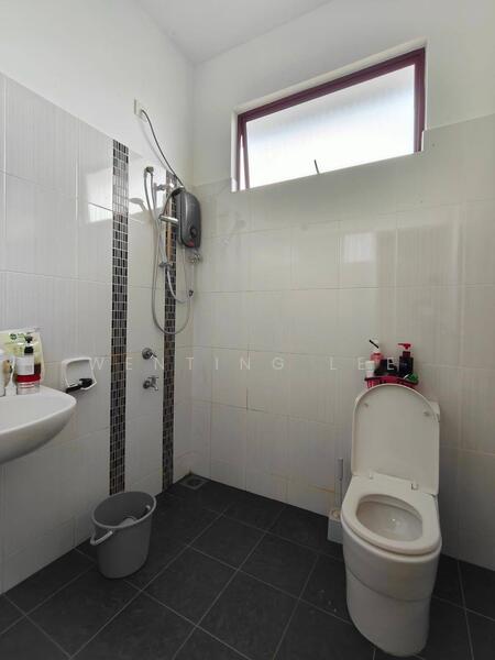 Terraced House for Sale in Skudai (Johor) - Wenting Lee - Bathroom - PropertyGuru.com.my