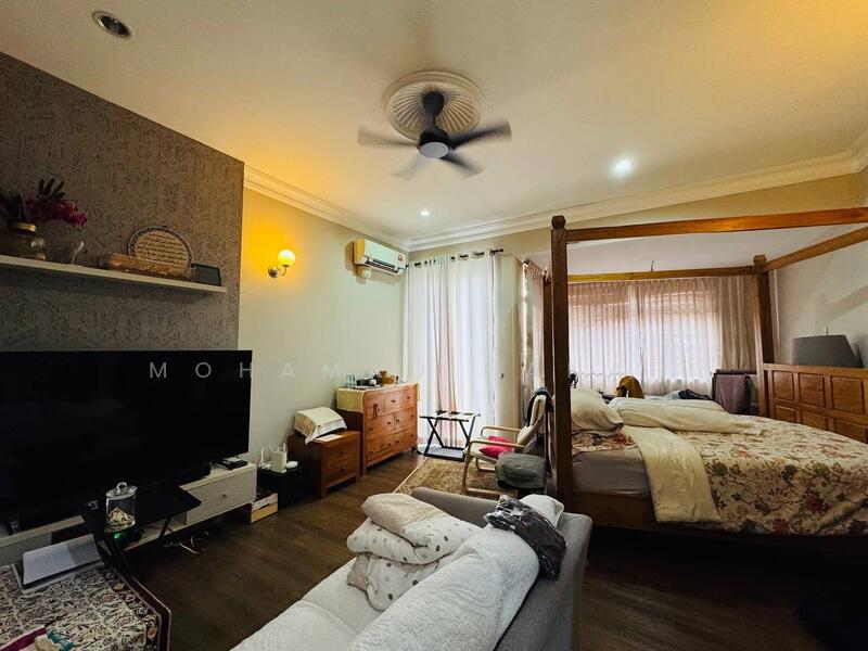 For Sale - Seri Kembangan