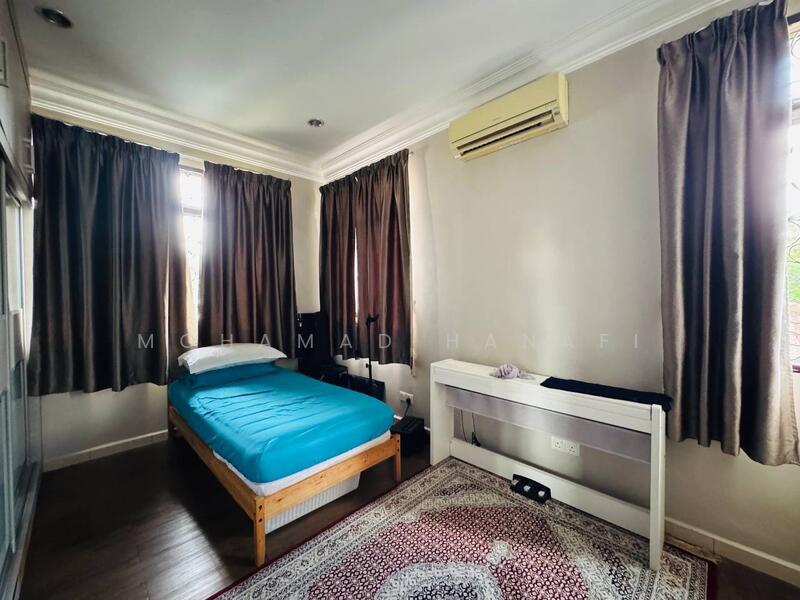 For Sale - Seri Kembangan