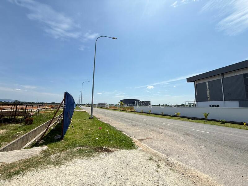Untuk Dijual - Industrial/ Commercial Land SIP Sepang Selangor for Sale