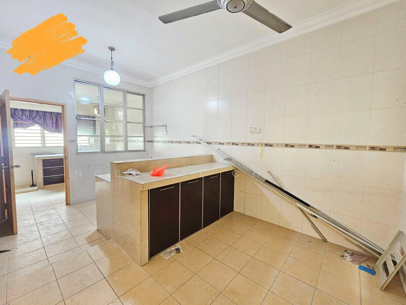 Rumah Teres 2 Tingkat untuk Dijual di Putra Permai (Subang Jaya) - Nobeille Chung - Kitchen - PropertyGuru.com.my