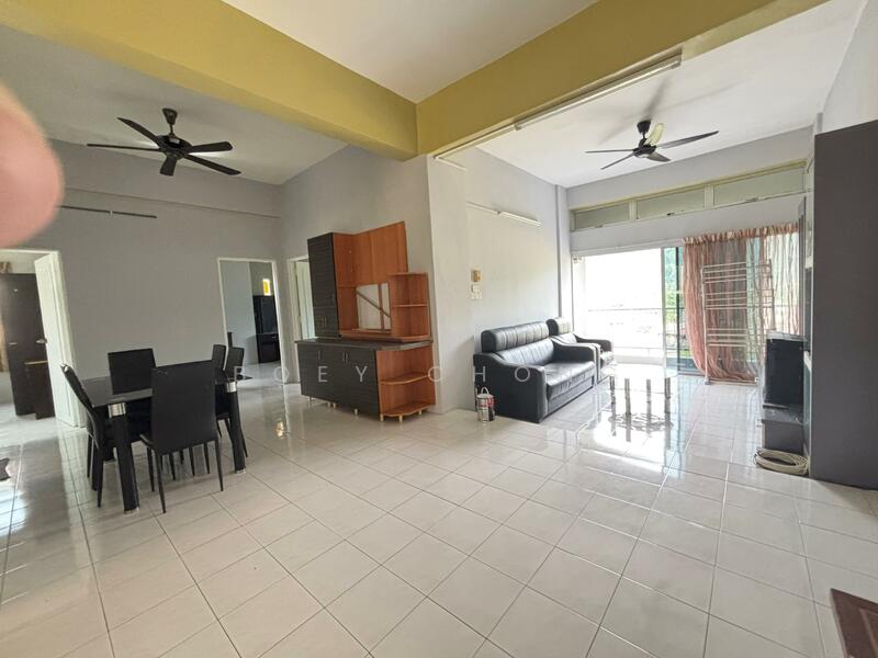 Untuk Dijual - Le Courts Desa Tambun