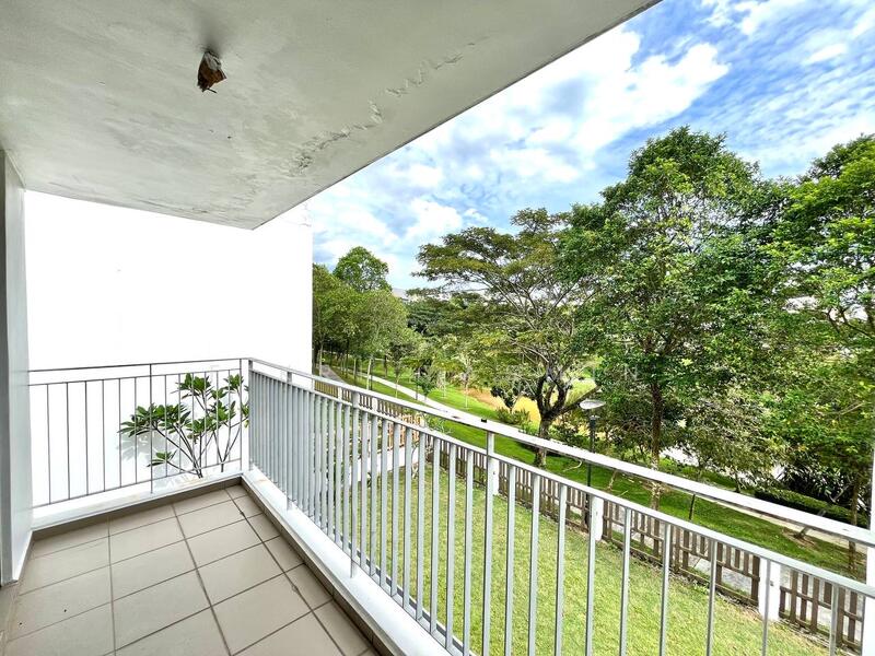 For Sale - Tralas - Zero Lot Bungalow