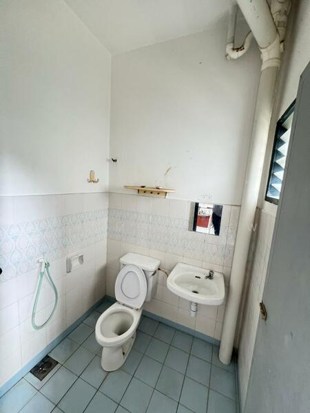 Bandar Sri Damansara untuk Untuk Dijual - RM 930,000, Mac 2026 - Bathroom - PropertyGuru.com.my