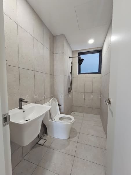 Condominium for Rent at EdgeWood Residences @ SkySanctuary - Amanda Lau - Bathroom - PropertyGuru.com.my