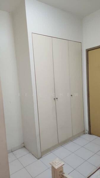 Service Residence for Sale at Nusa Perdana Apartment - Real Chew - Interior - PropertyGuru.com.my