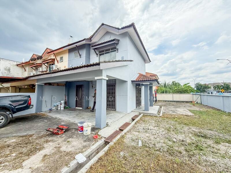 2-storey Terraced House for Sale in Taman Tasik Puchong (Puchong) - Mohamad Hanafi - Exterior - PropertyGuru.com.my
