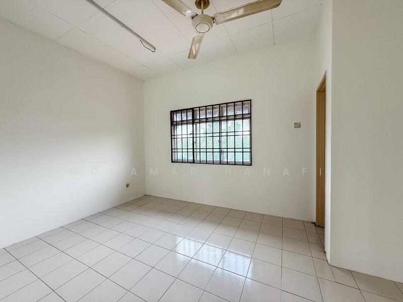 2-storey Terraced House for Sale in Taman Tasik Puchong (Puchong) - Mohamad Hanafi - Interior - PropertyGuru.com.my