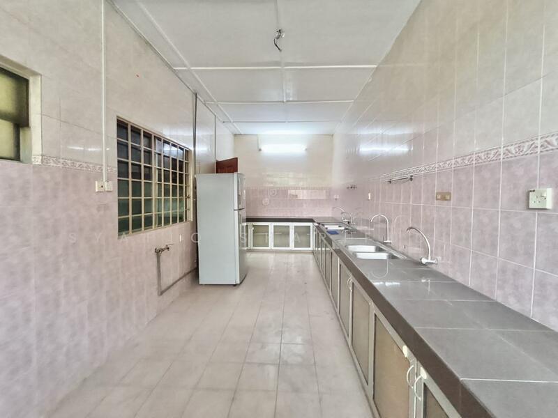 For Sale - Seksyen 8