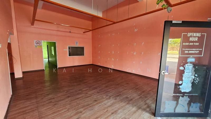 Shop for Rent in Taman Klebang Utama (Klebang) - Kai Hon Gan - Interior - PropertyGuru.com.my