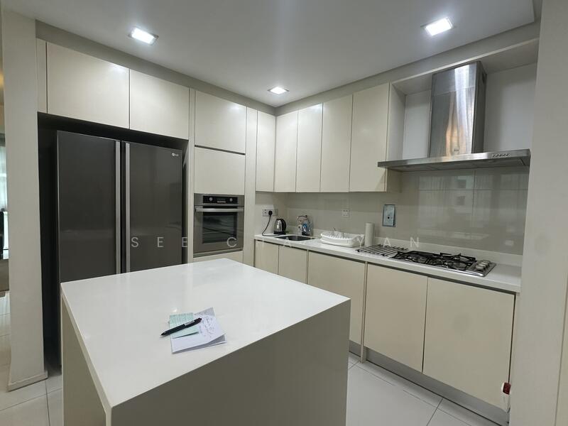 Hampshire Place untuk Untuk Disewa - RM 5,600 /bulan, Feb 2026 - Kitchen - PropertyGuru.com.my