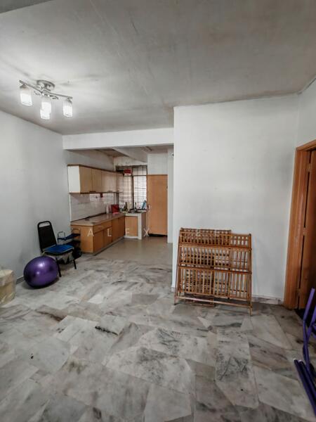 Apartment for Sale at Bukit Belimbing - Alex Lee - Kitchen - PropertyGuru.com.my