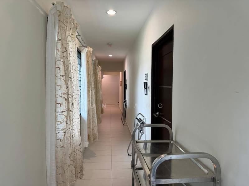 Bungalow for Sale in Taman Canning (Ipoh) - Jun Tang - Corridor - PropertyGuru.com.my