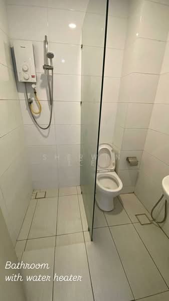 Service Residence for Rent at The Wave Residence - Sherwin Lee - Bathroom - PropertyGuru.com.my