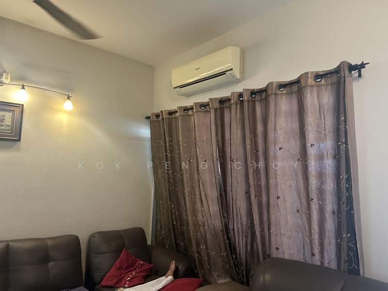 Rumah Teres 2 Tingkat untuk Dijual di SS 23, Taman Sea (Petaling Jaya) - Kok Peng Choy - Living Room - PropertyGuru.com.my