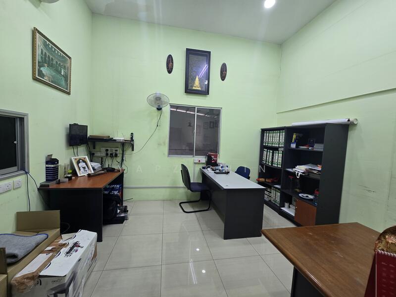 Semi-D Factory for Sale in Taman Perindustrian Kapar Bestari (Kapar) - Yapz Chin - Interior - PropertyGuru.com.my