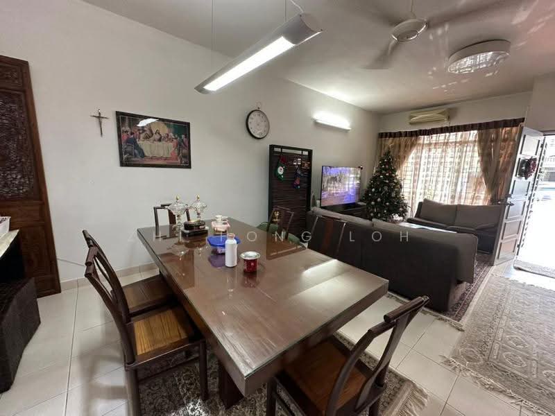 Rumah Teres 2-Tingkat untuk Dijual di Sierra Ukay (Ampang) - Zhi Hong Loh - Living Room - PropertyGuru.com.my