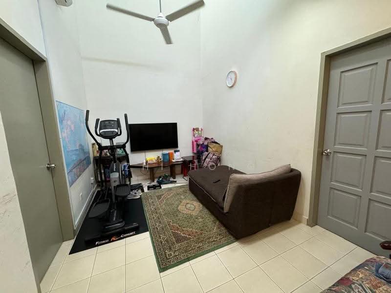 Rumah Teres 2-Tingkat untuk Dijual di Sierra Ukay (Ampang) - Zhi Hong Loh - Living Room - PropertyGuru.com.my
