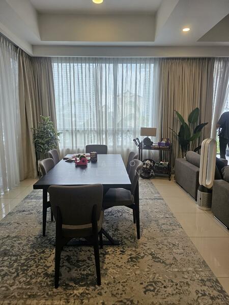 Kondominium untuk Dijual di Verdana @ North Kiara - Sharon Ealiana - Dining Room - PropertyGuru.com.my